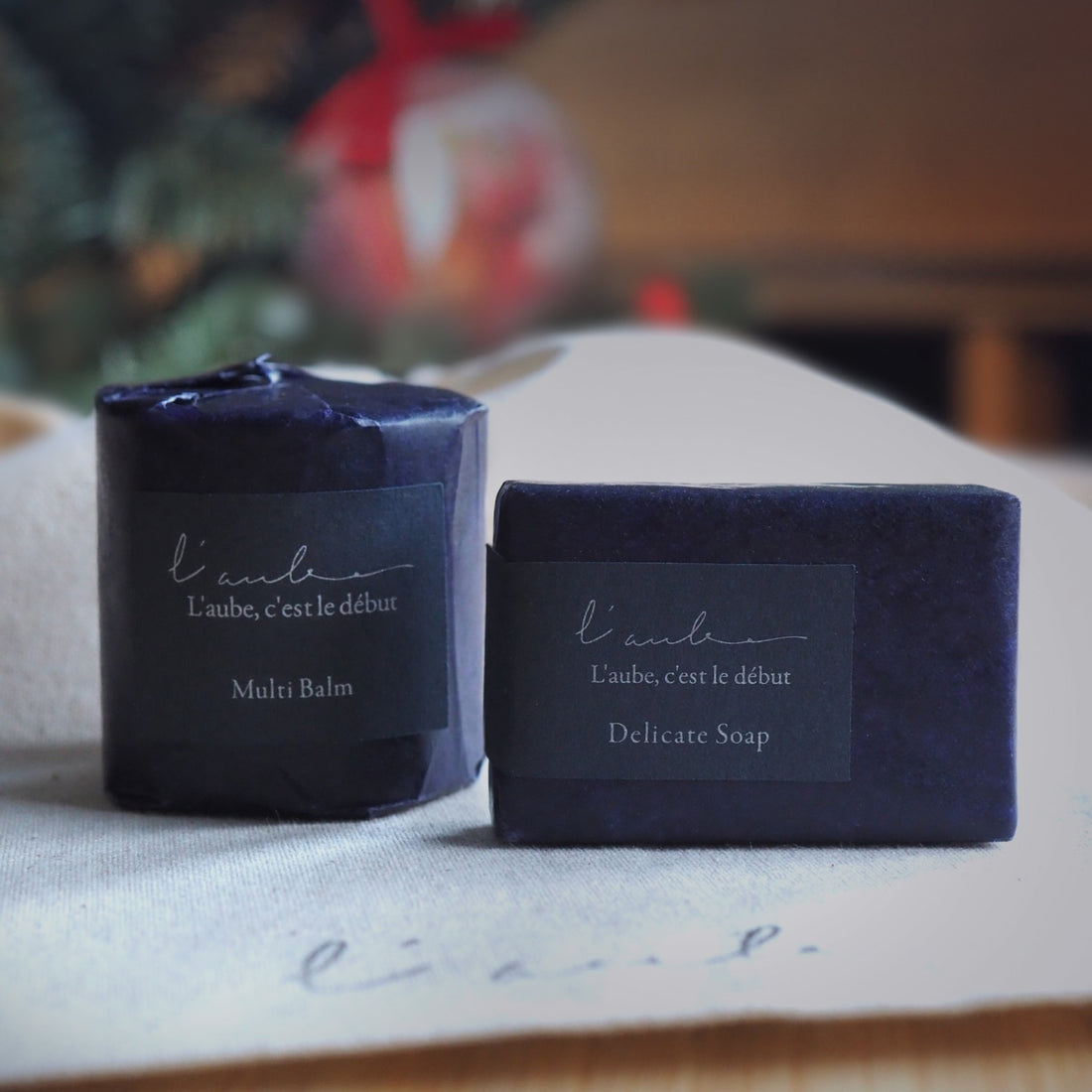 L’aube ホリデー限定 Mini Delicate Soap & Mini Multi Balm Gift Set